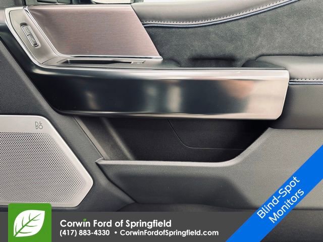 New 2026 Ford F450 Platinum w/ FX4 Off-Road Package image 18