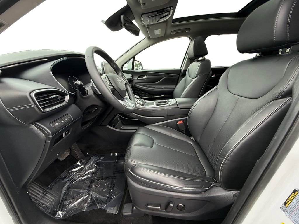 Used 2021 Hyundai Santa Fe SEL w/ Convenience + Premium Package AWD/4WD image 9