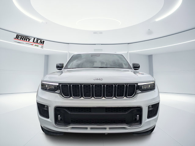 Certified 2025 Jeep Grand Cherokee L Overland AWD/4WD image 8
