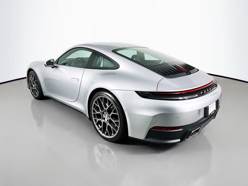 Used 2026 Porsche 911 Carrera RWD image 3