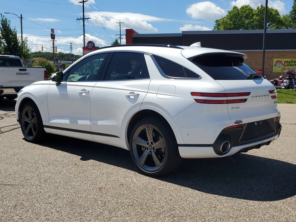 Used 2022 Genesis GV70 3.5T Sport w/ Sport Prestige Package AWD/4WD image 5