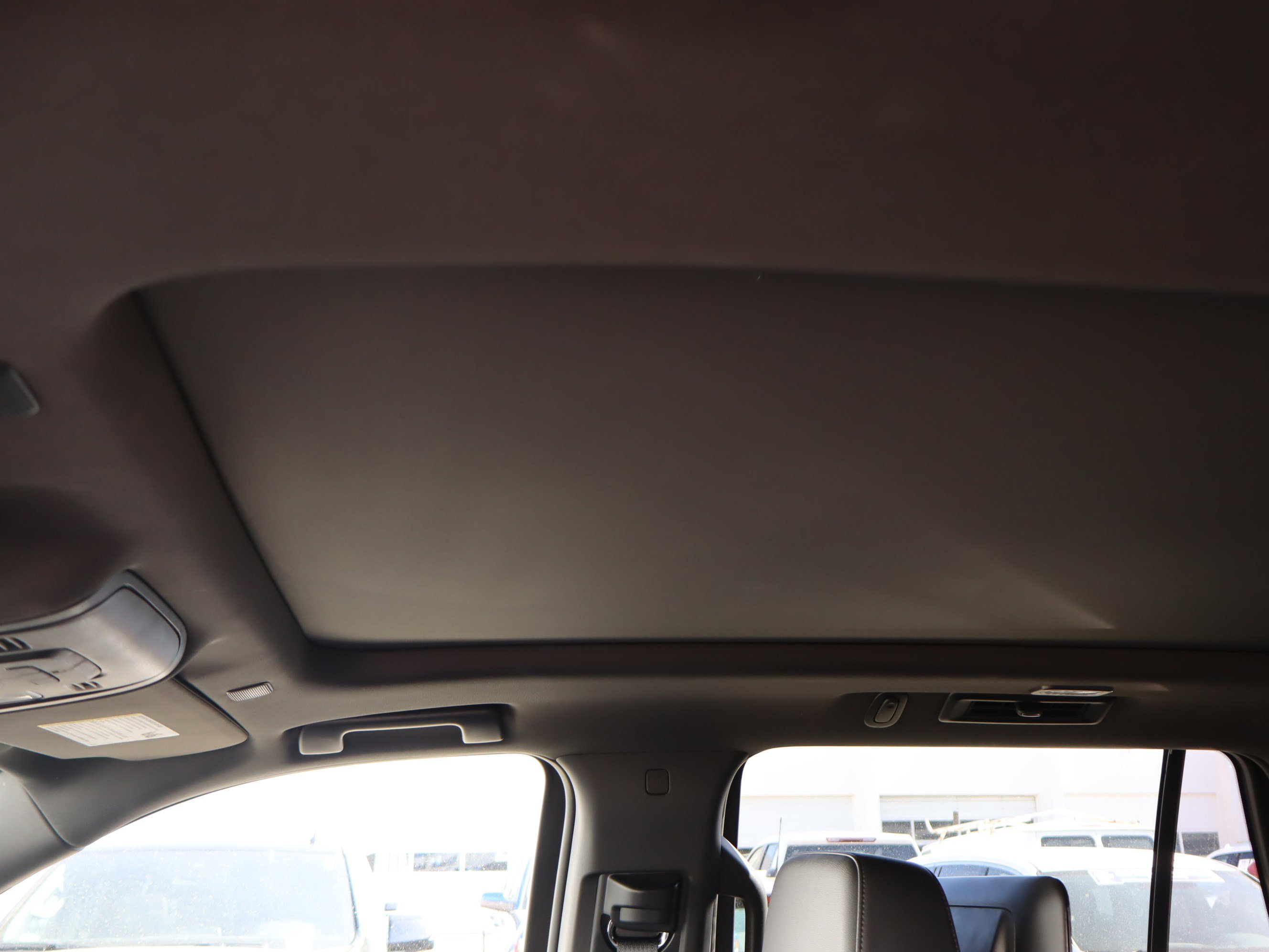 Used 2021 Chevrolet Tahoe Z71 w/ Z71 Off-Road Package image 21