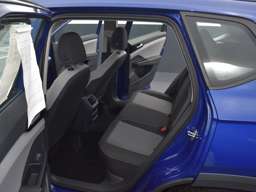 Used 2024 Volkswagen Taos S image 10