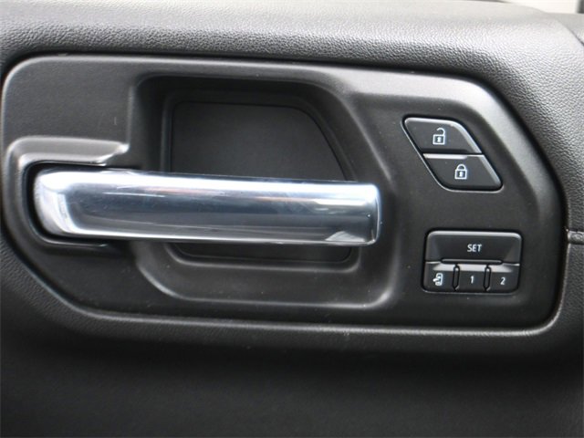 Used 2020 Chevrolet Silverado 2500 LTZ w/ LTZ Plus Package image 13