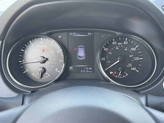 Used 2018 Nissan Rogue Sport SL FWD image 28