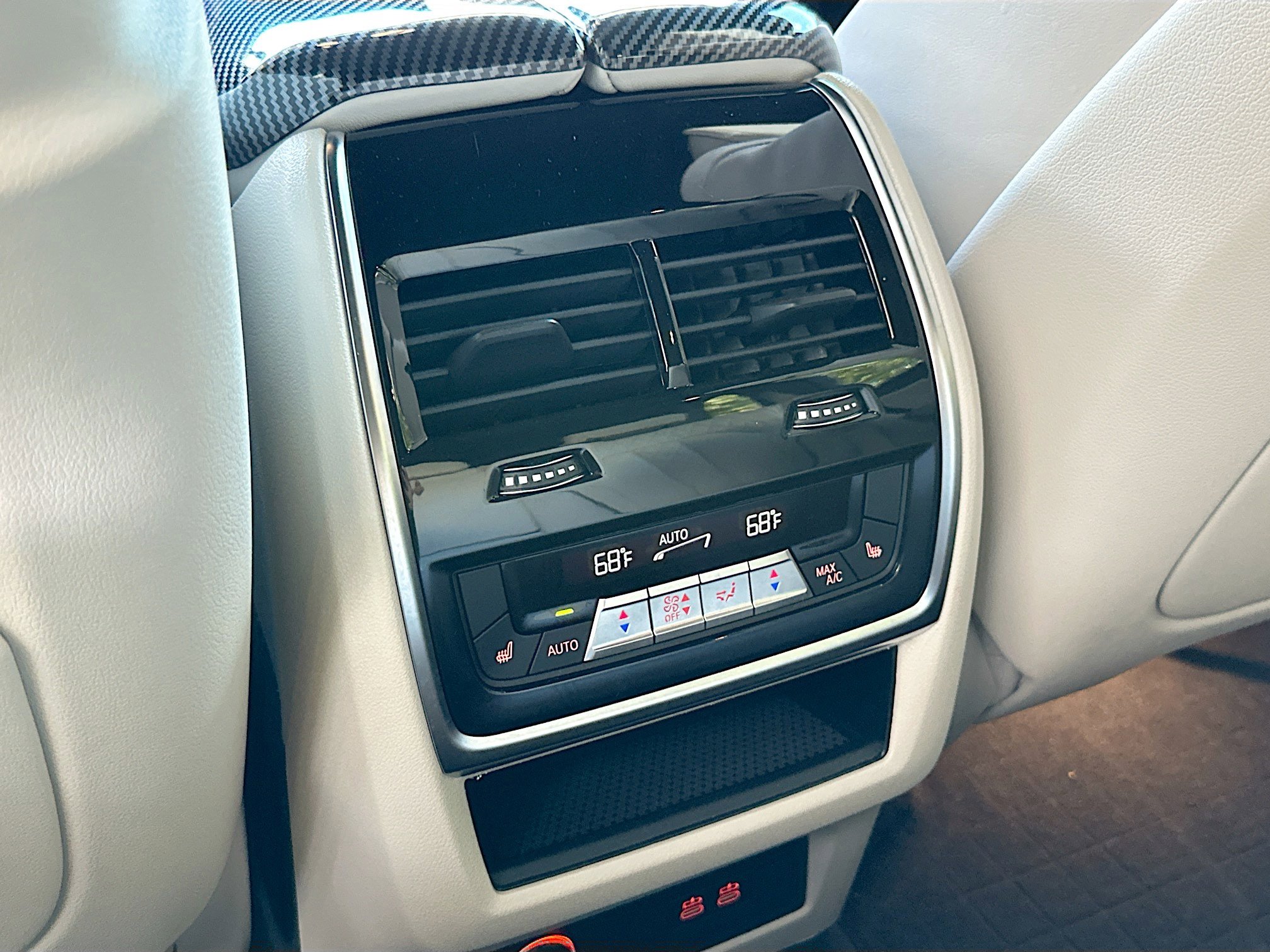 Certified 2024 BMW X5 M60i w/ Climate Comfort Package image 27