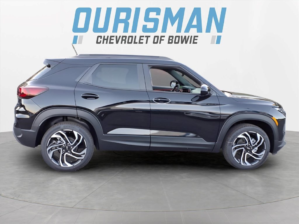 New 2026 Chevrolet TrailBlazer RS w/ Convenience Package AWD/4WD image 2