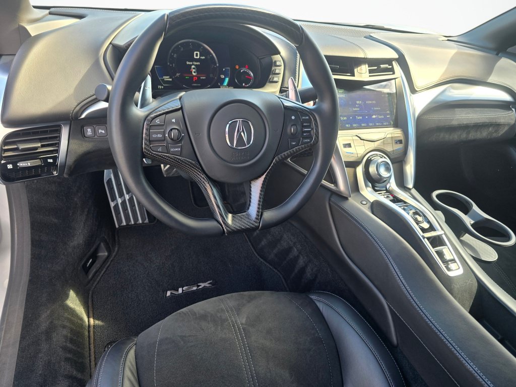 Used 2017 Acura NSX AWD/4WD image 15