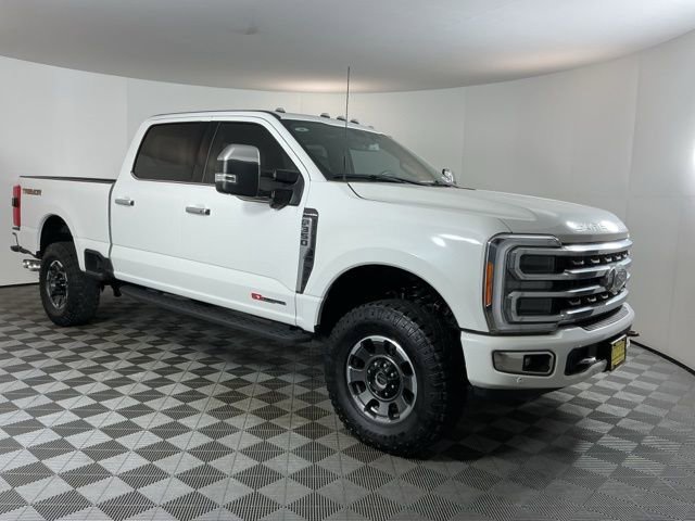 Used 2023 Ford F350 Platinum w/ Tremor Off-Road Package AWD/4WD image 3