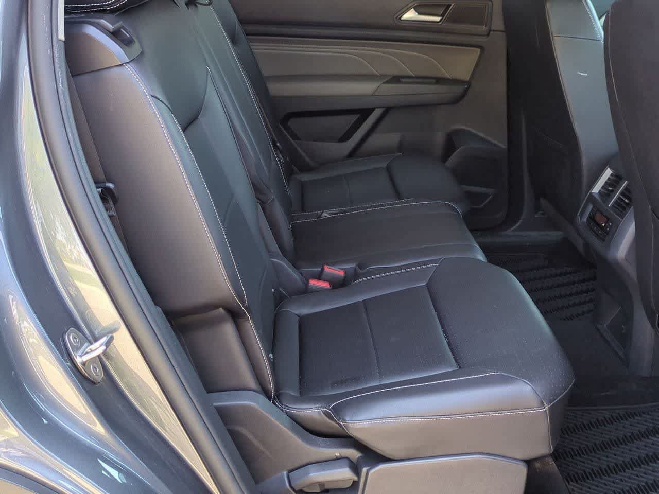 Used 2023 Volkswagen Atlas SE AWD/4WD image 19