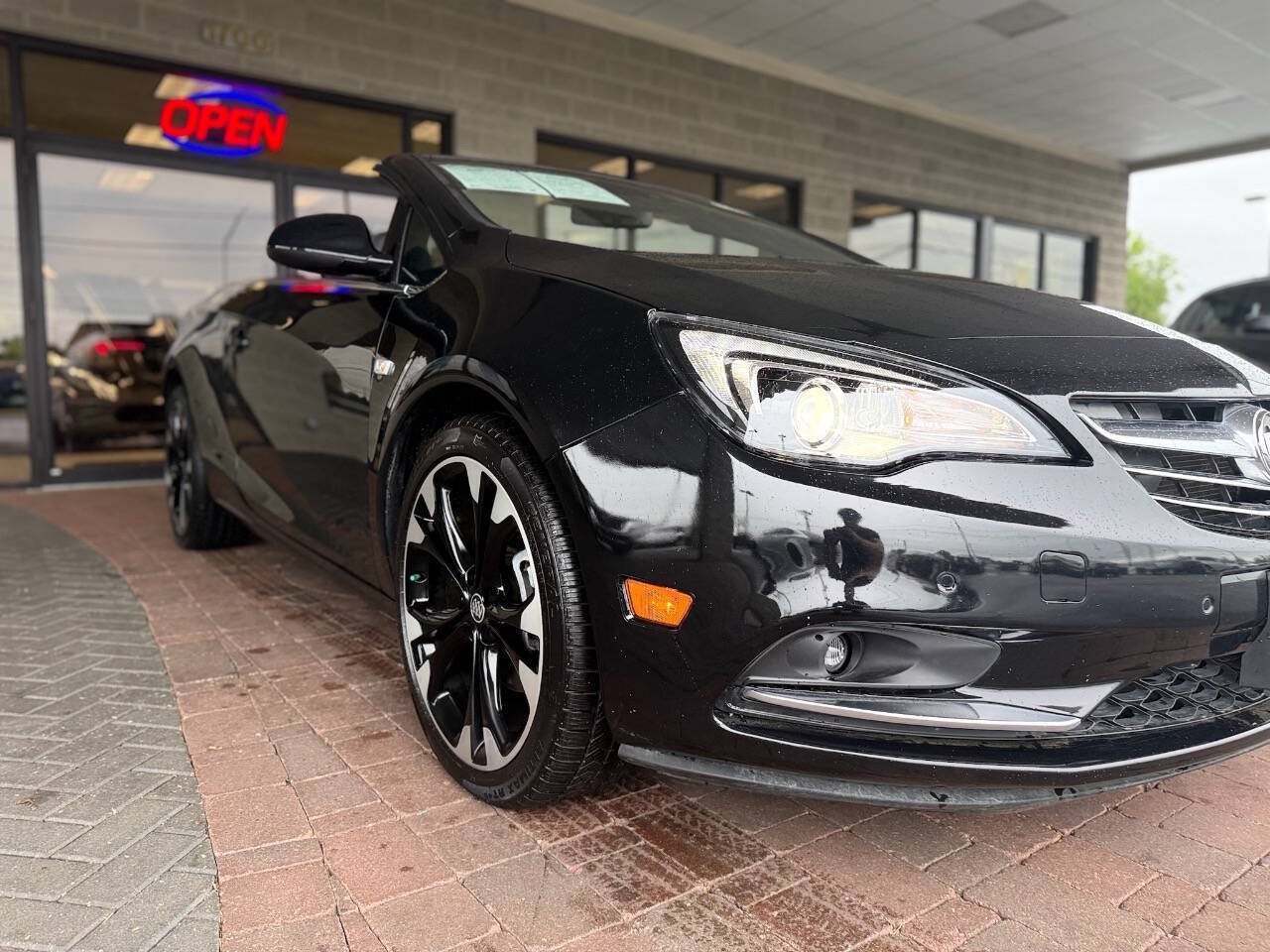 Used 2019 Buick Cascada Sport Touring FWD image 23