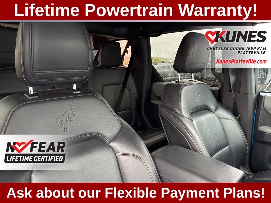 Used 2023 Ford Bronco Badlands image 44