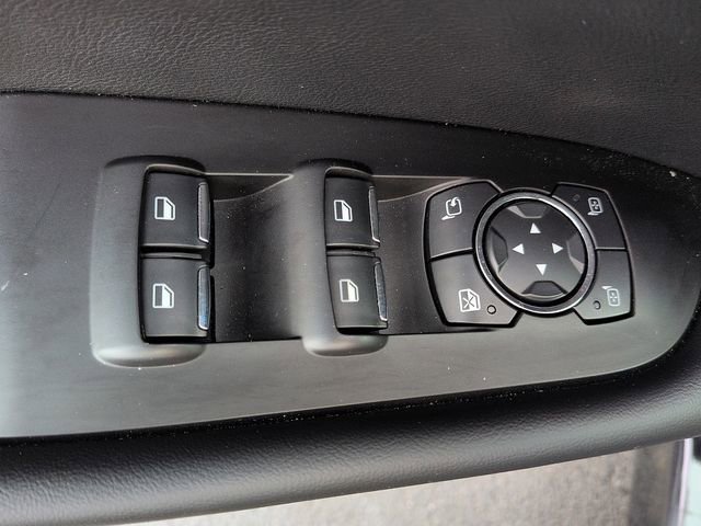 Used 2022 Lincoln Nautilus Reserve w/ Equipment Group 202A image 16