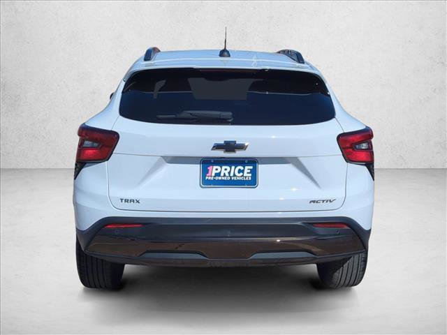 Used 2025 Chevrolet Trax ACTIV w/ Driver Confidence Package image 8
