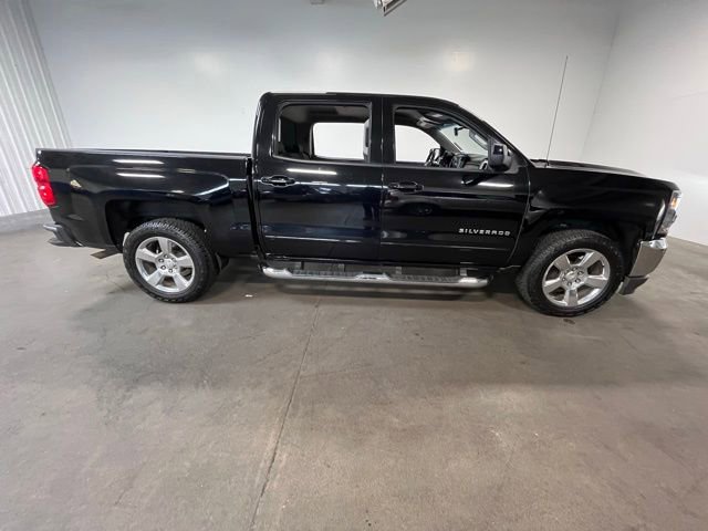 Used 2017 Chevrolet Silverado 1500 LT w/ All Star Edition RWD image 2