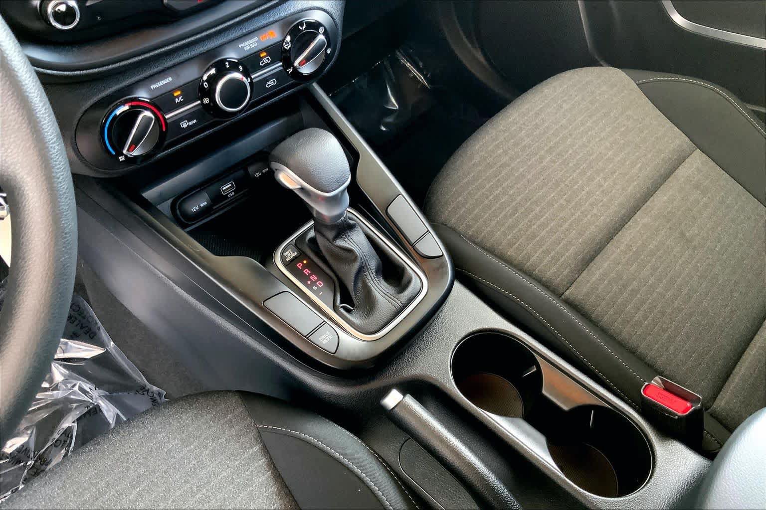Used 2020 Kia Soul S FWD image 17