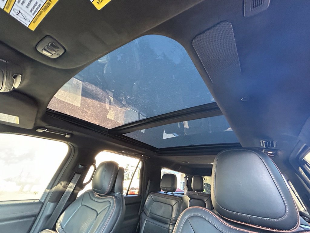 Used 2022 Lincoln Navigator L Black Label AWD/4WD image 11