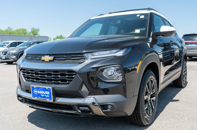 Used 2021 Chevrolet TrailBlazer ACTIV w/ Sun and Liftgate Package AWD/4WD image 2