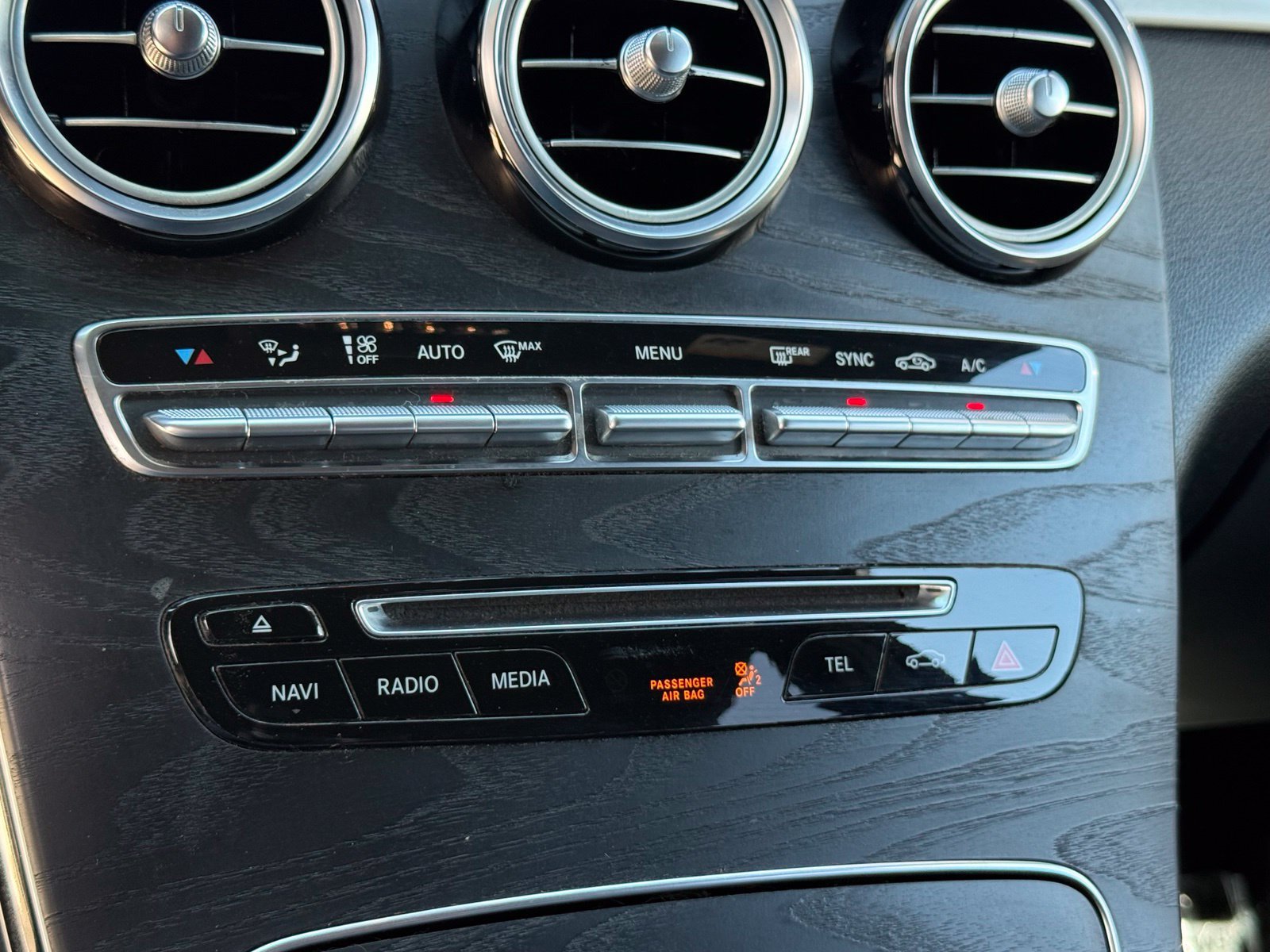Used 2019 Mercedes-Benz GLC 300 image 37