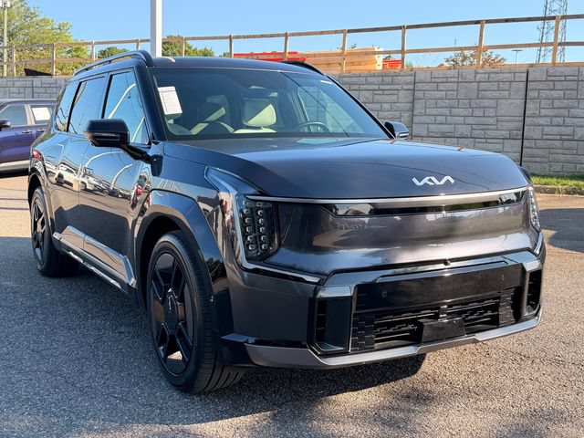 Certified 2024 Kia EV9 GT-Line AWD/4WD image 7