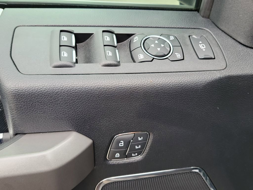 Used 2021 Ford F250 Platinum AWD/4WD image 19