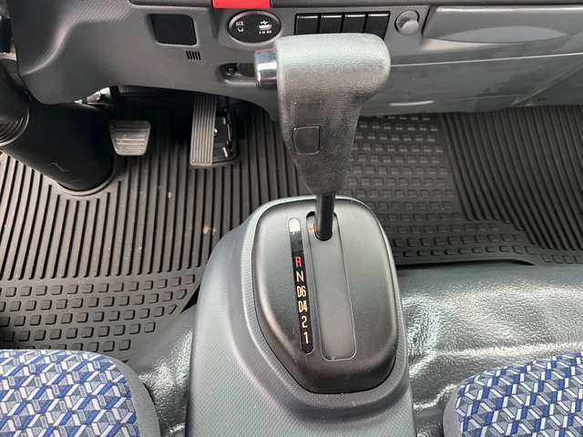 New 2024 Chevrolet Low Cab Forward image 18