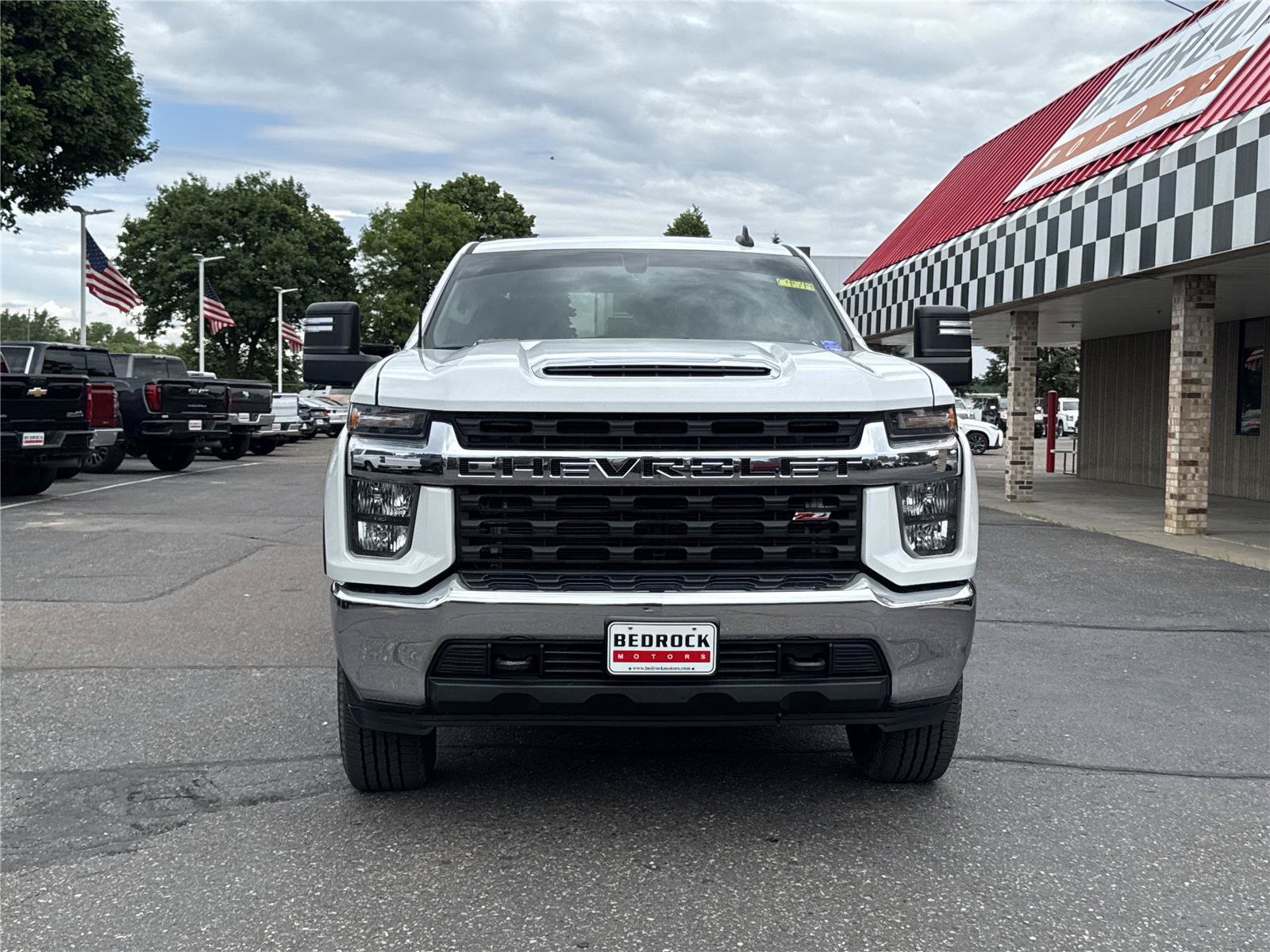 Used 2021 Chevrolet Silverado 2500 LT w/ Z71 Off-Road Package AWD/4WD image 2