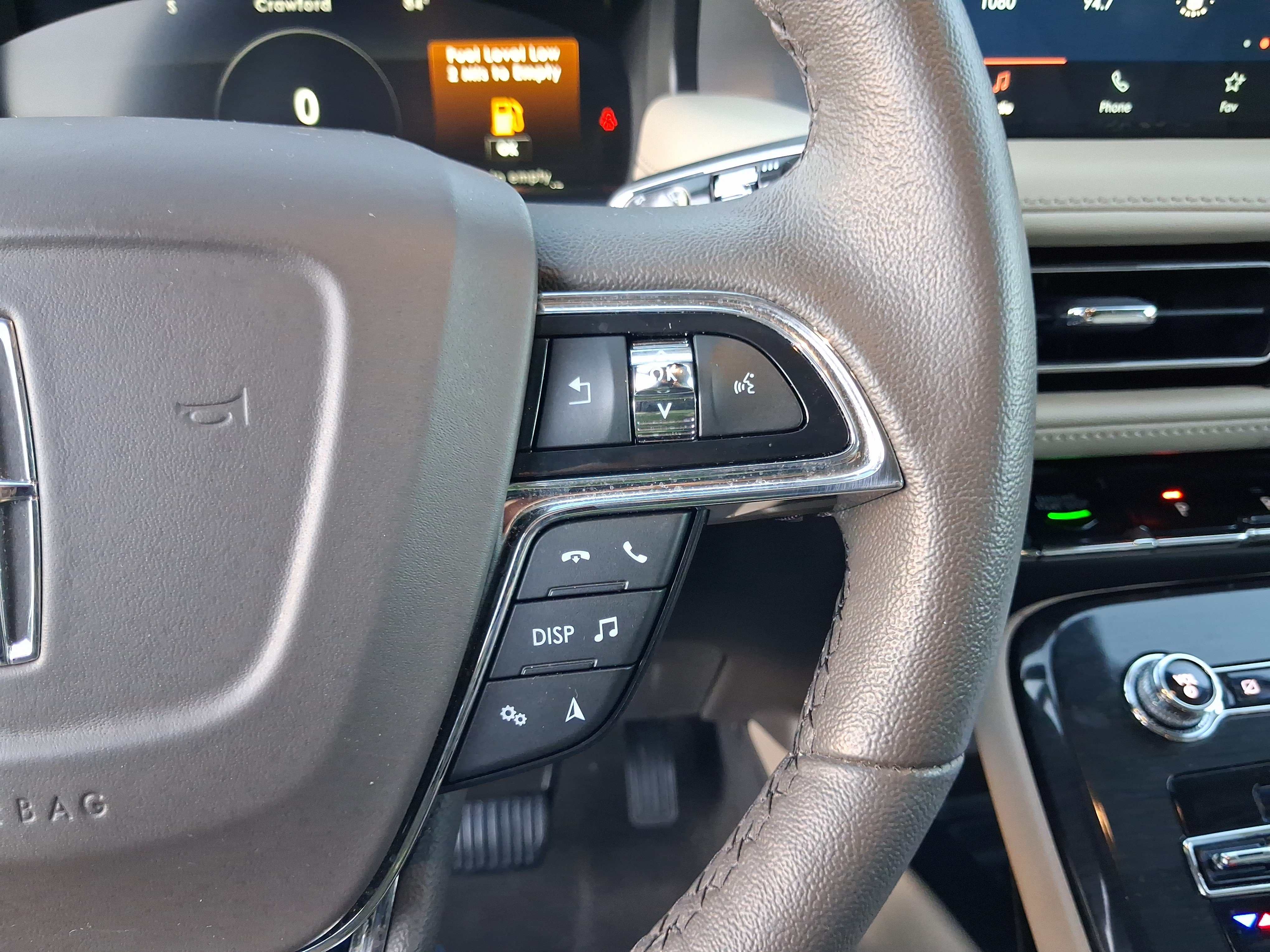Certified 2023 Lincoln Nautilus FWD image 18