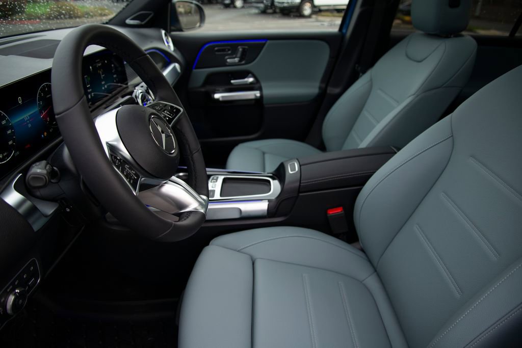 New 2026 Mercedes-Benz GLB 250 4MATIC image 11