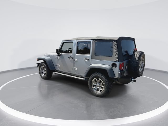 Used 2015 Jeep Wrangler Unlimited Rubicon w/ Connectivity Group AWD/4WD image 6