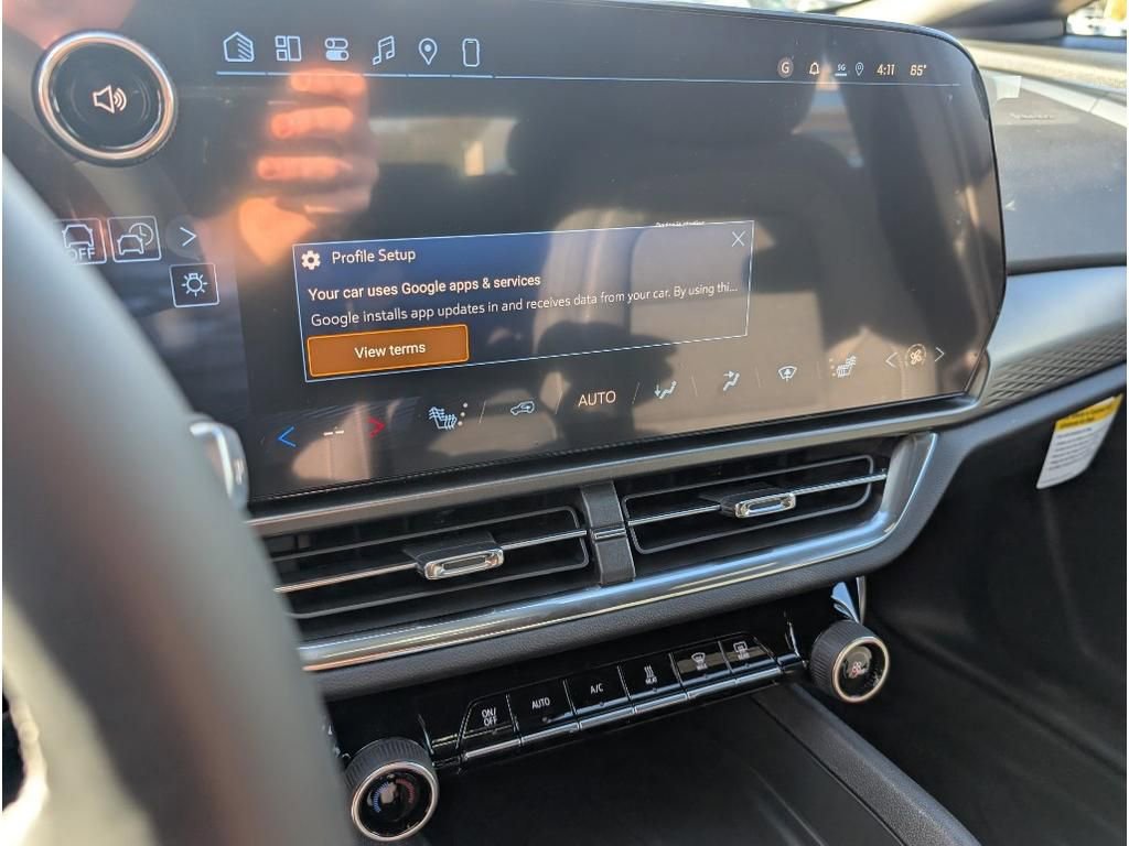 New 2026 Chevrolet Equinox EV LT image 20