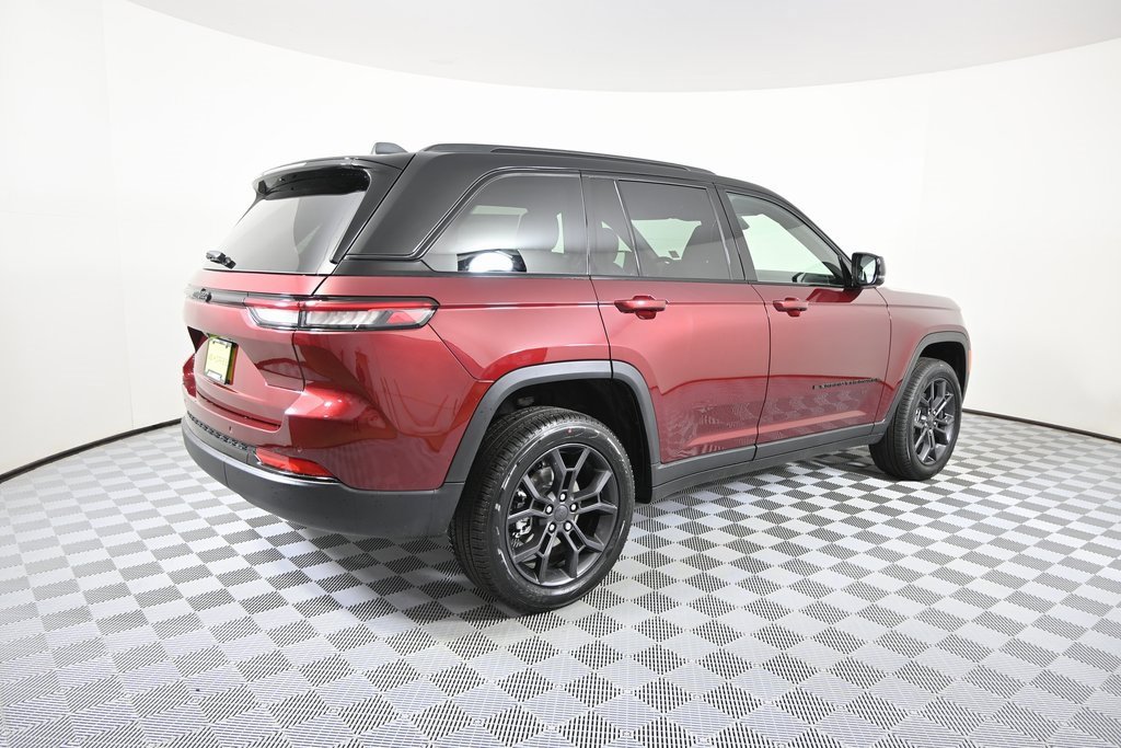 New 2025 Jeep Grand Cherokee Limited w/ Trailer Tow Package image 6