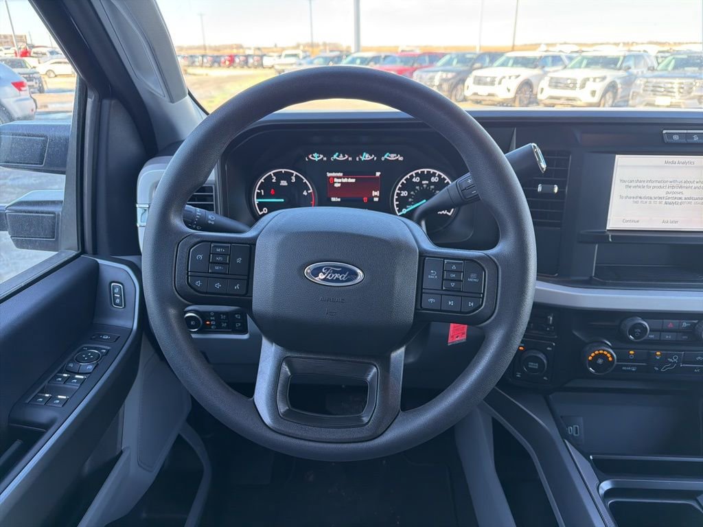 New 2026 Ford F350 XLT w/ FX4 Off-Road Package image 14