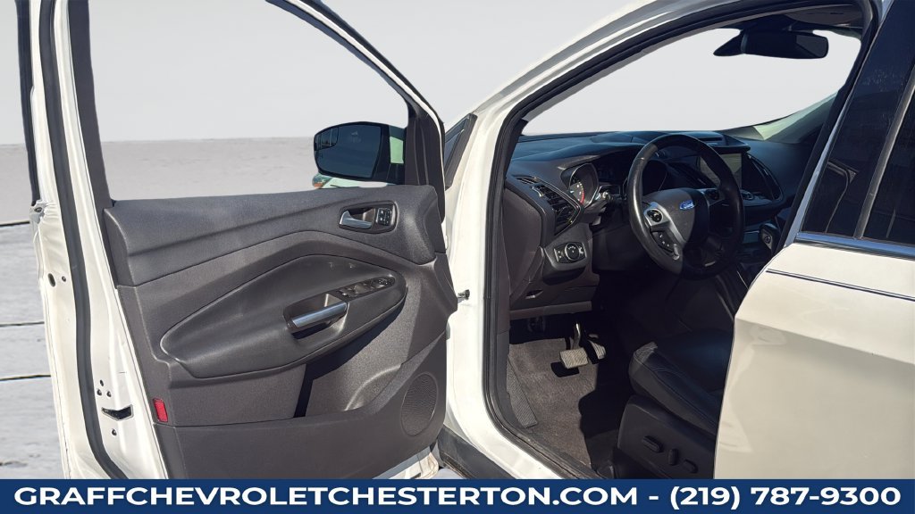 Used 2016 Ford Escape Titanium AWD/4WD image 23