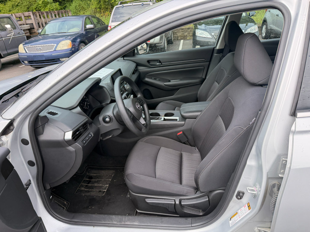 Certified 2023 Nissan Altima 2.5 S FWD image 6