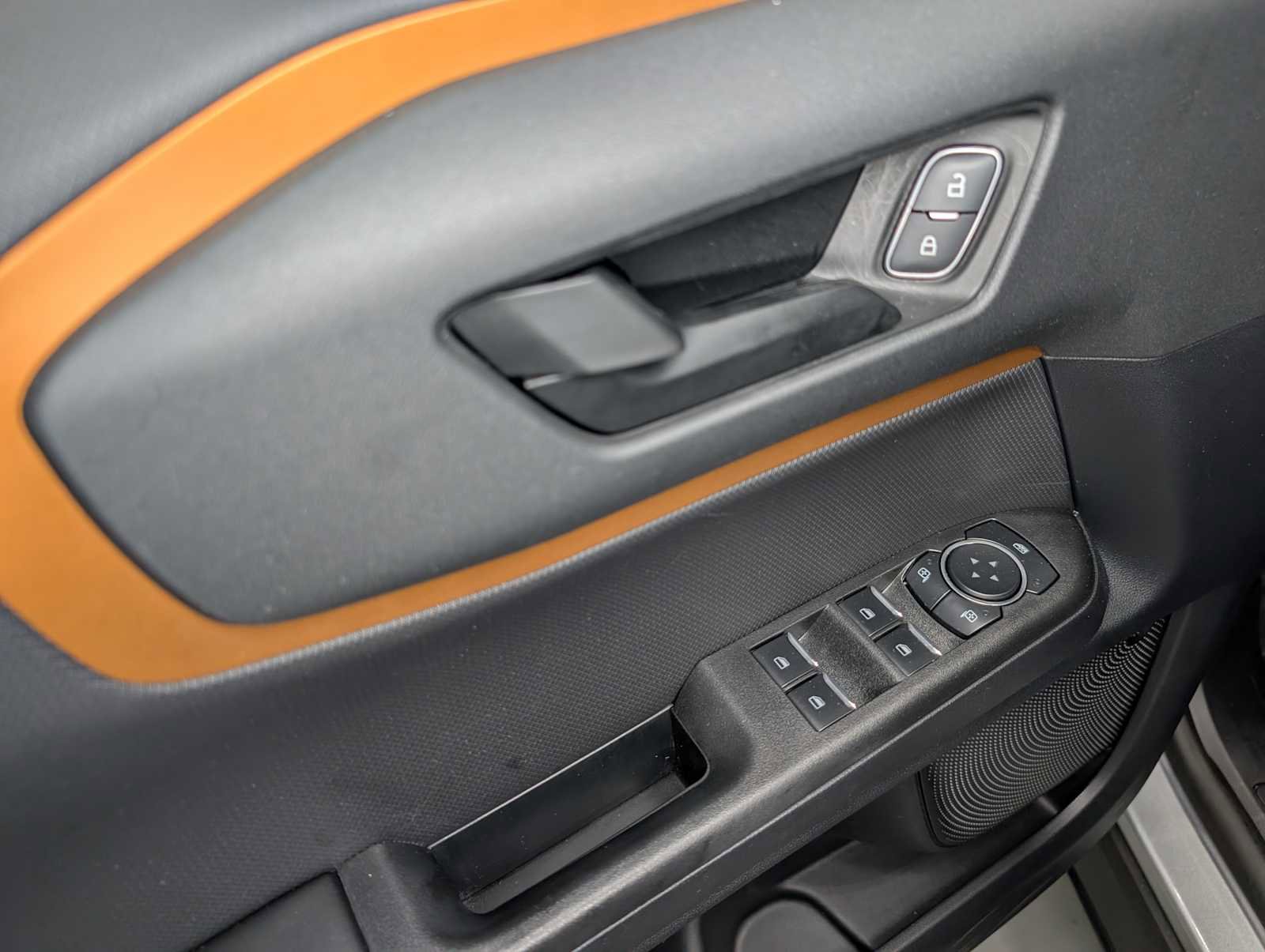 Used 2023 Ford Bronco Sport Badlands image 38