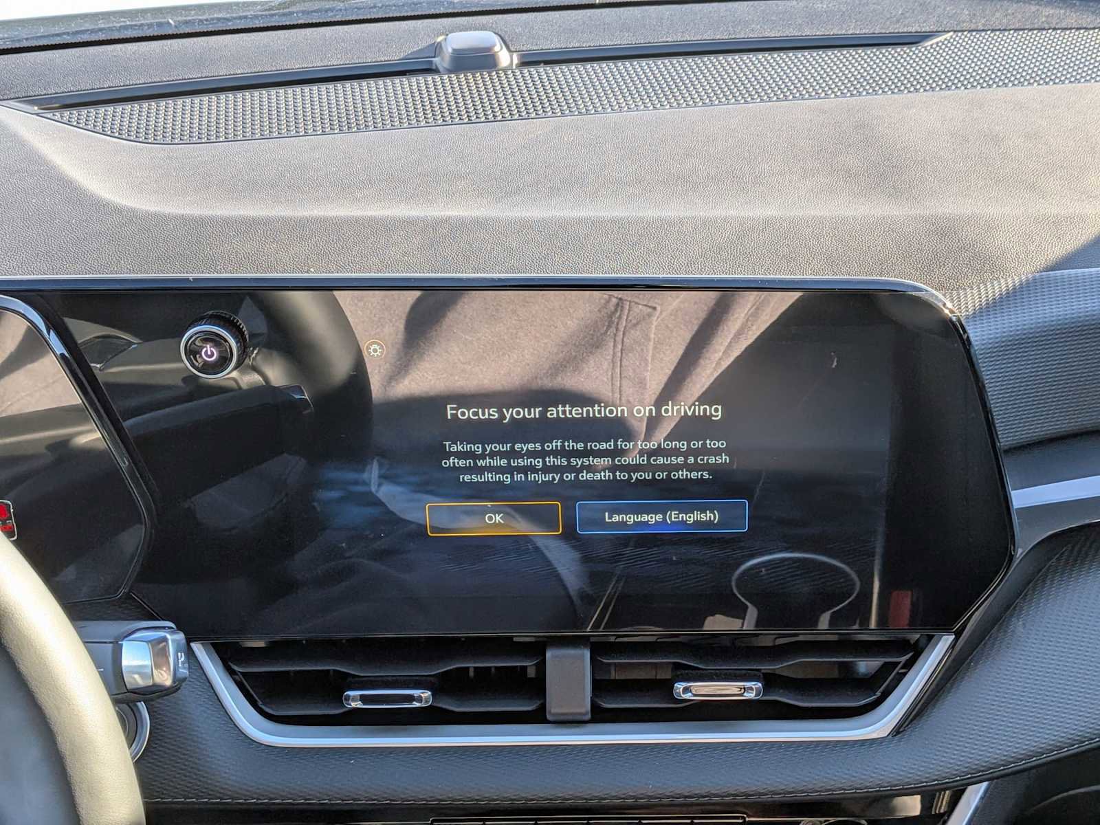 New 2026 Chevrolet Equinox LT w/ Convenience Package II image 26