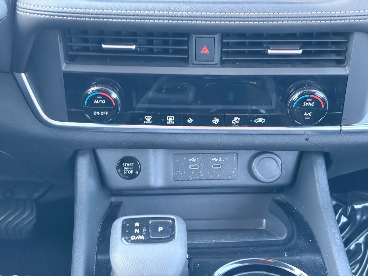 Certified 2025 Nissan Rogue SV AWD/4WD image 27