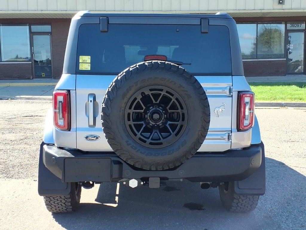 Used 2023 Ford Bronco Outer Banks AWD/4WD image 4