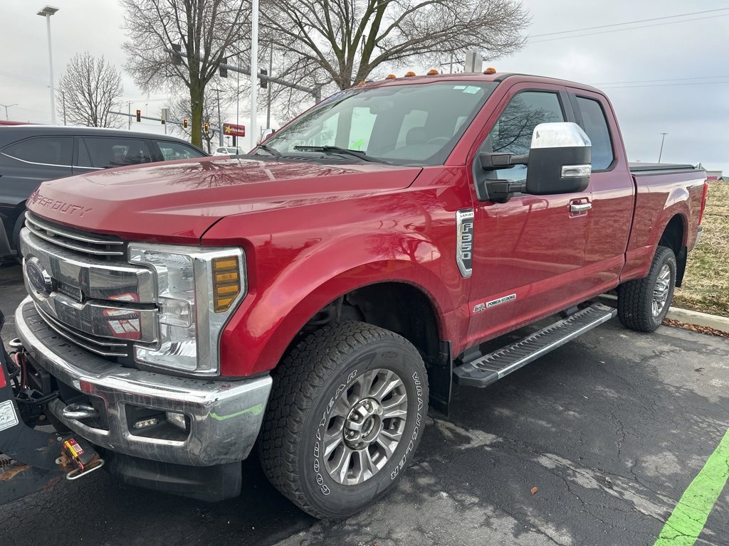 Used 2018 Ford F350 Lariat w/ Chrome Package image 5