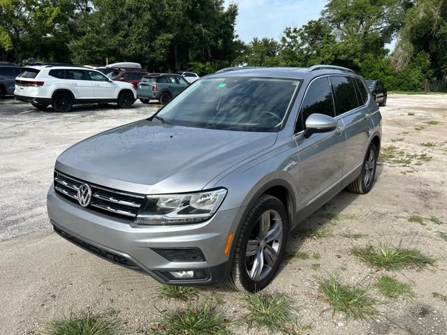 Used 2020 Volkswagen Tiguan SEL FWD image 2
