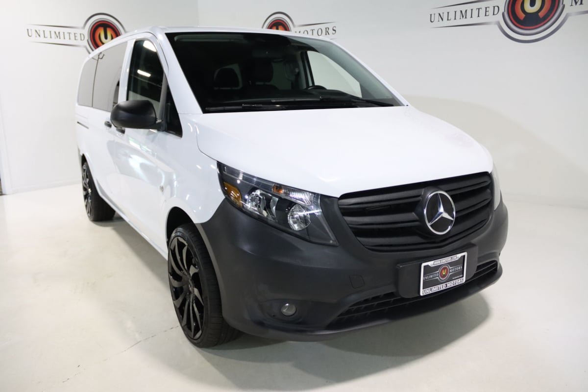 Used 2023 Mercedes-Benz Metris Passenger image 20