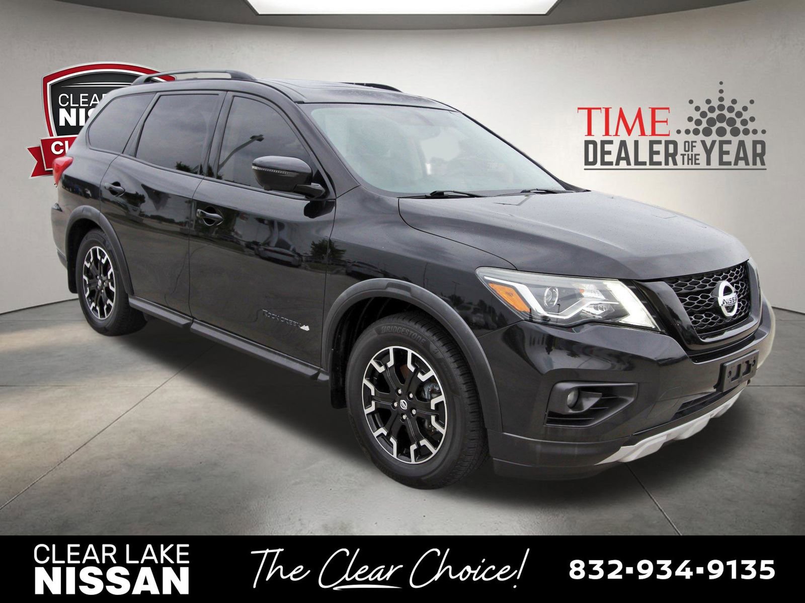 Used 2019 Nissan Pathfinder SL FWD image 9