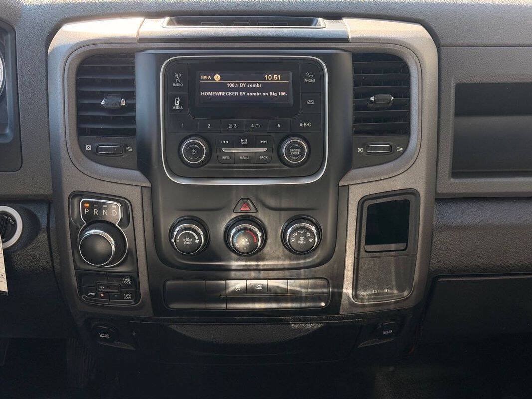 Used 2018 RAM 1500 Tradesman AWD/4WD image 11