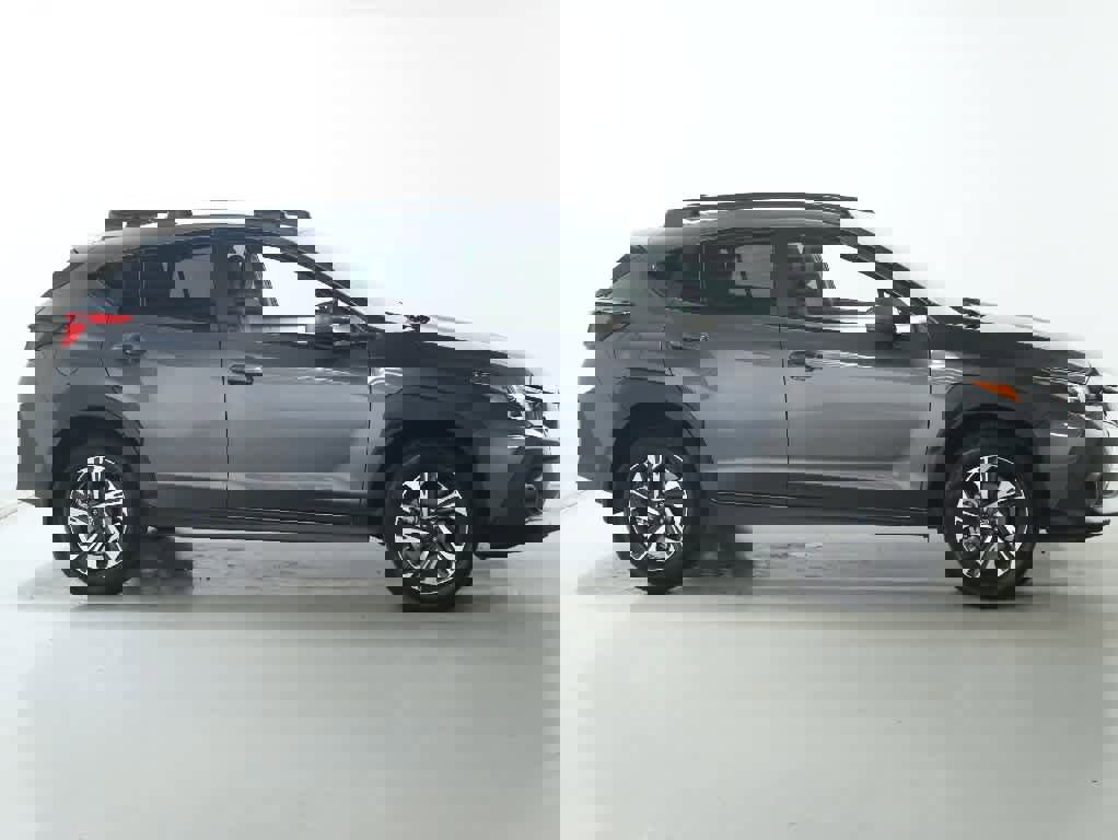 Used 2024 Subaru Crosstrek 2.0i Premium image 11