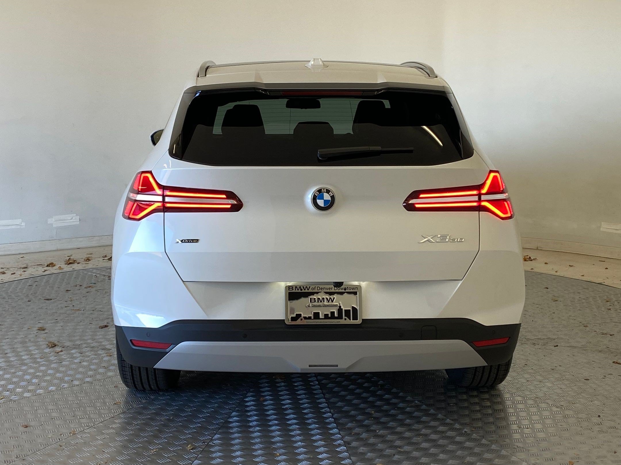 Used 2026 BMW X3 xDrive30i w/ Premium Package AWD/4WD image 9