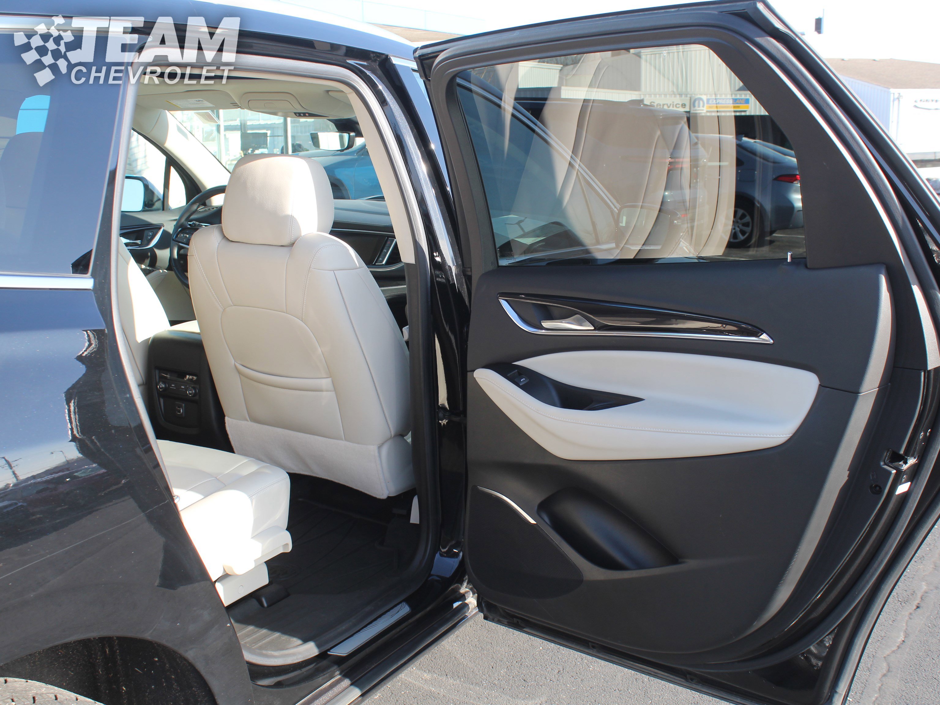 Certified 2024 Buick Enclave Essence w/ Experience Buick Package image 24