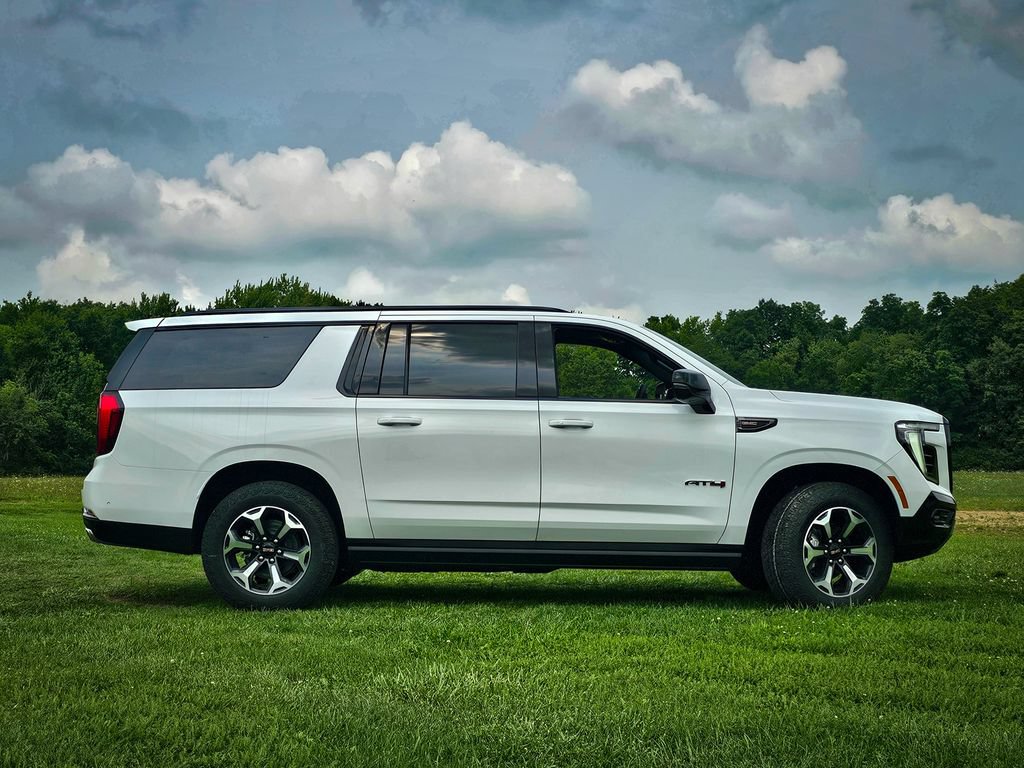 New 2026 GMC Yukon XL AT4 w/ AT4 Premium Plus Package AWD/4WD image 2