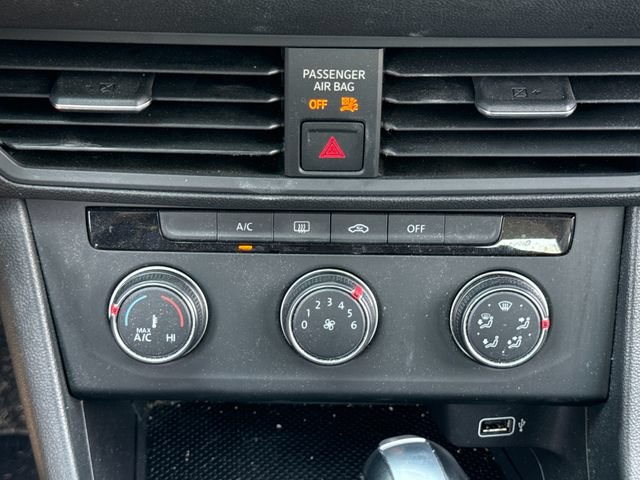 Used 2019 Volkswagen Jetta S w/ Driver Assistance Package FWD image 29