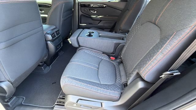 New 2026 Honda Pilot Sport image 16